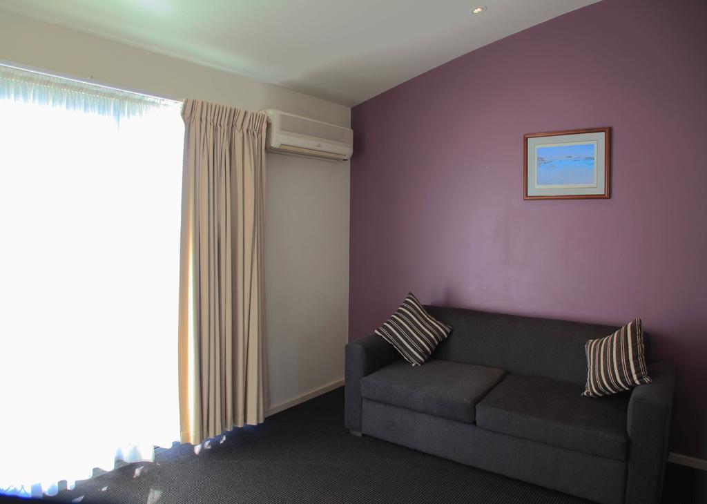 Travellers Motor Village Newcastle Esterno foto